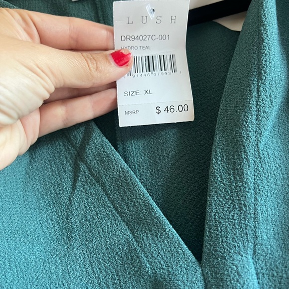 Lush Dress NWT - Picture 3 of 7